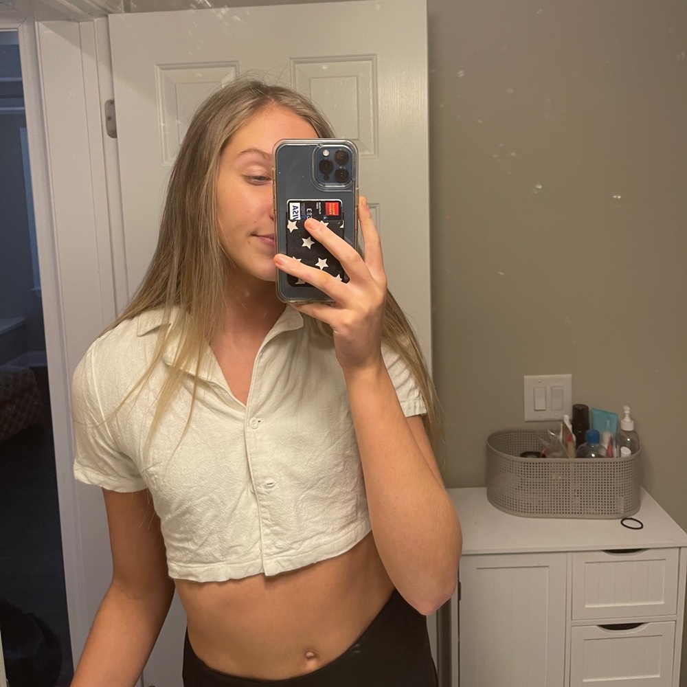 cropped tee